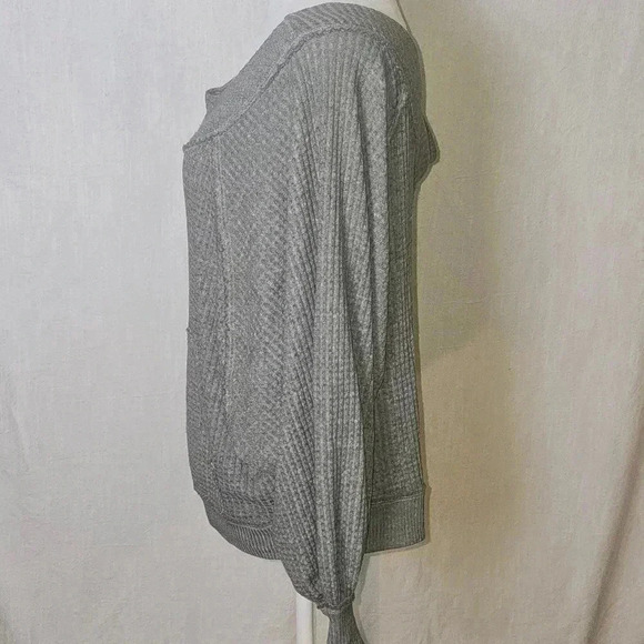 Free People WE THE FREE Westend Green Slouchy Dolman Sleeve Thermal Top XS - Picture 7 of 14